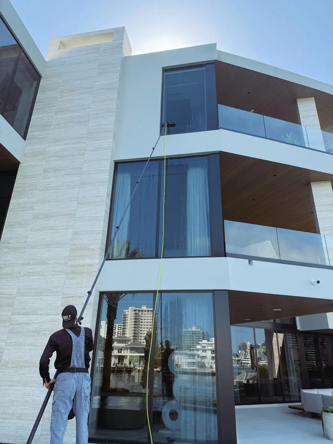 exterior window cleaning technician in South Florida